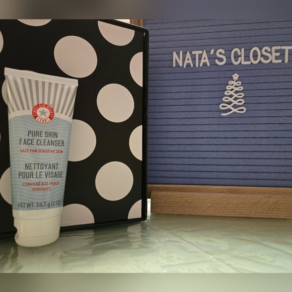 2/$20✨️FAB Cleanser✨️ - Picture 2 of 3